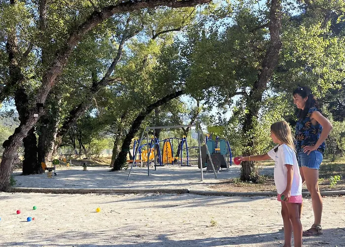 Tikayan La Celestine - Maeva Beynes (Alpes-de-Haute-Provence)
